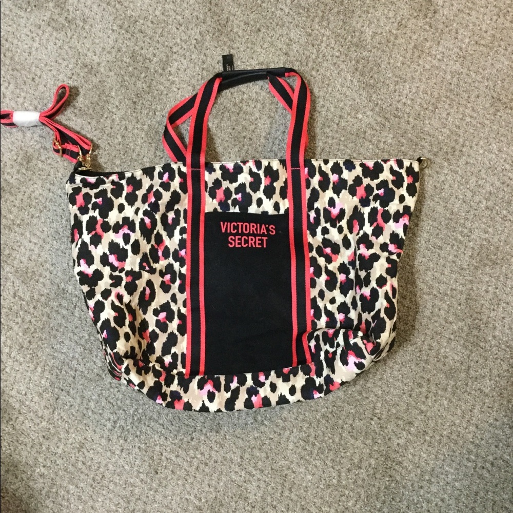 Victoria's Secret overnight travel bag